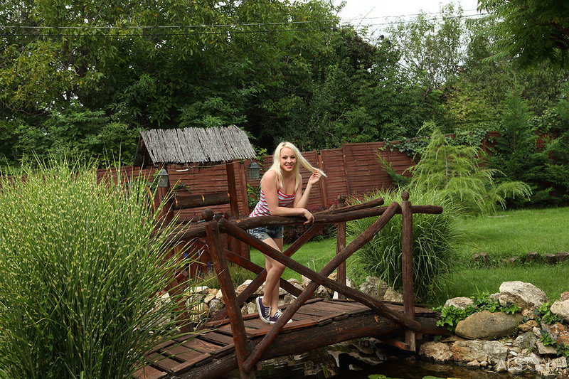 Аня, 28 лет, 4 размер груди